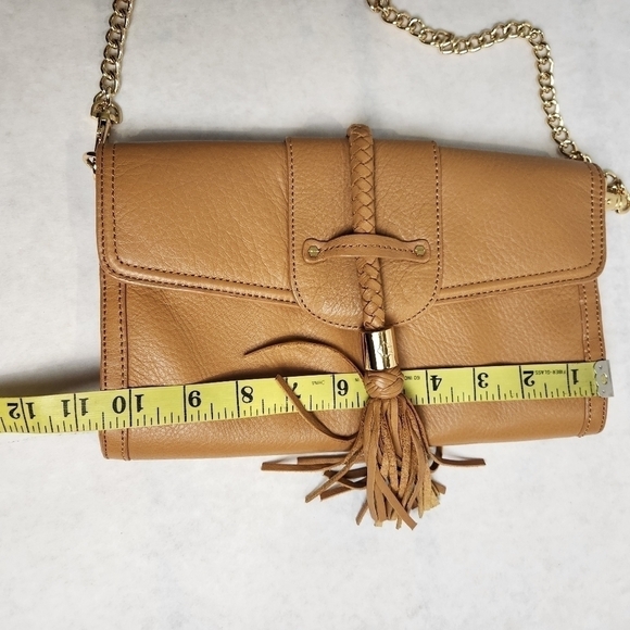 Clutch Handbag removable shoulder strap tassel Leather Tan Gold color C WONDER - Picture 11 of 13